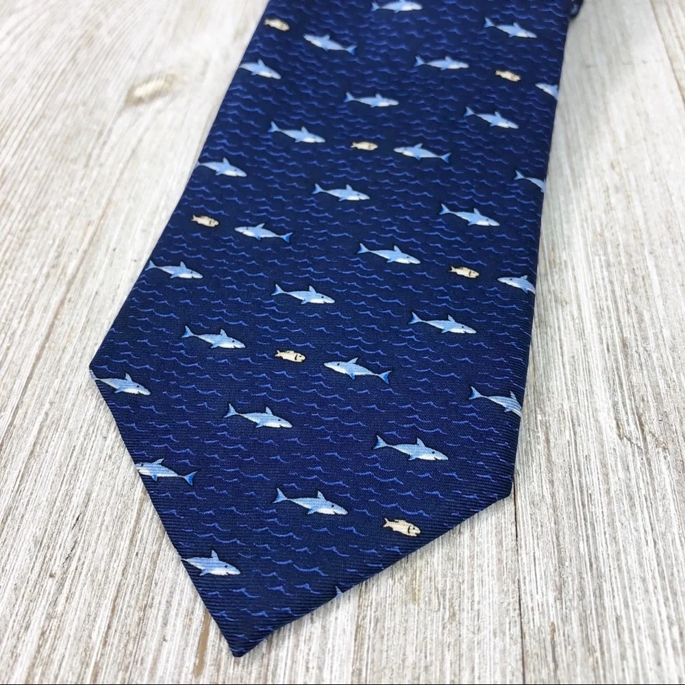 Tommy Hilfiger Shark and Fish Silk Tie - Picture 3 of 6